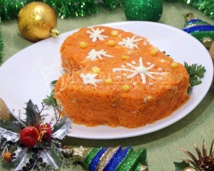 Новогодний салат «Варежка»