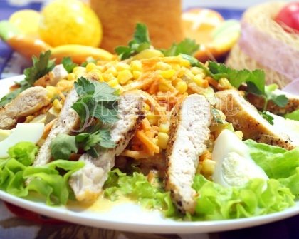 Салат с жареной куриной грудкой «Жасмин»
