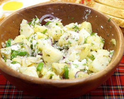Картофельный салат с брынзой