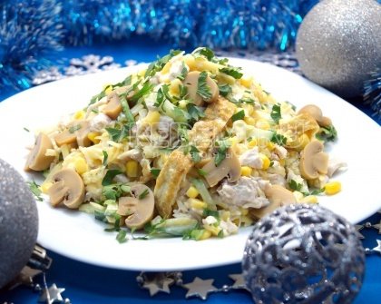 Салат с куриной грудкой