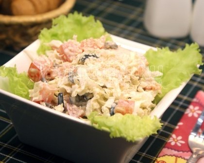 Салат с копчёной куриной грудкой
