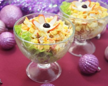 Крабовый салат с корейской морковью «Гирлянда»