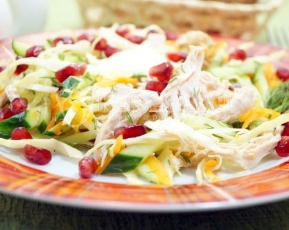 Вкусный салат с курицей «Марта»