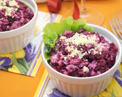 Салат со свеклой и куриным филе