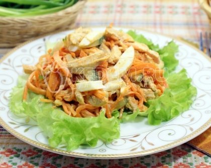 Салат с куриным филе и морковью по-корейски