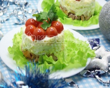 Салат с копчёной курицей «Красивый»
